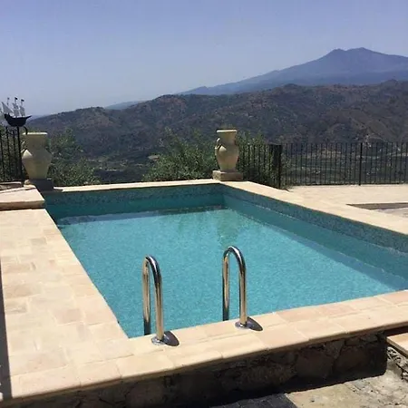 Villa Jewels 2 Gaggi